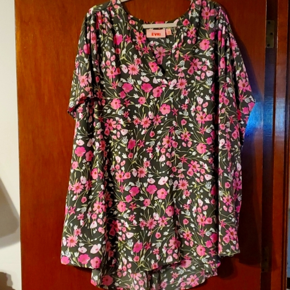 Gorgeous Floral Blouse 4X
